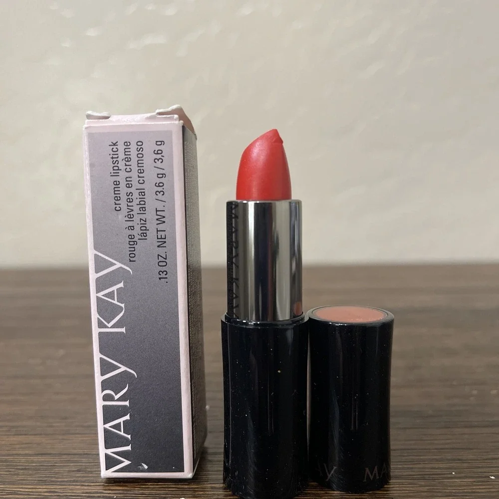Mary Kay 035989 Sunny Citrus Creme Lipstick Discontinued
